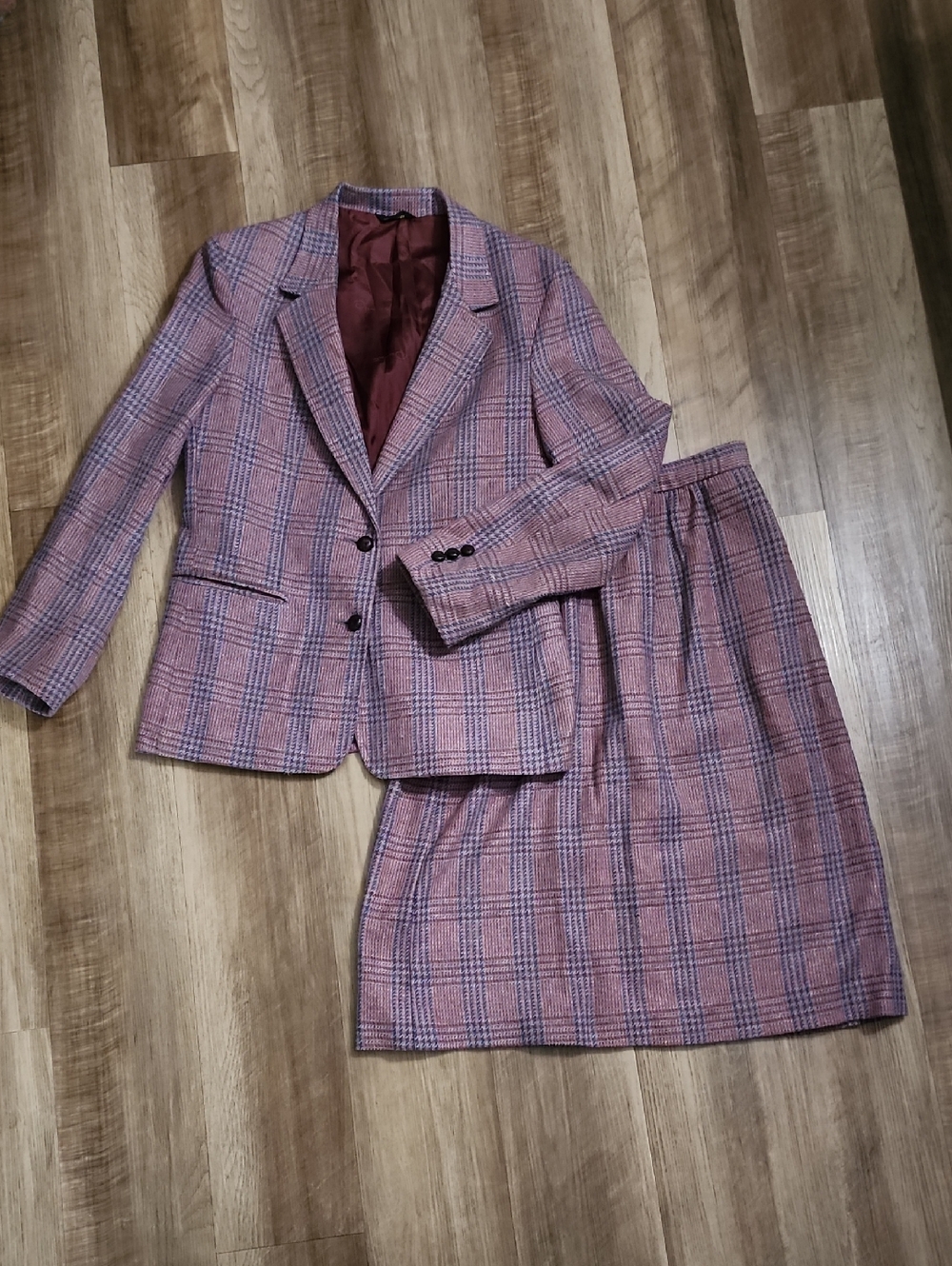 Oscar de la Renta Vintage Plaid Skirt Suit Set Mauve Wool Blend 2PC - Picture 2 of 16